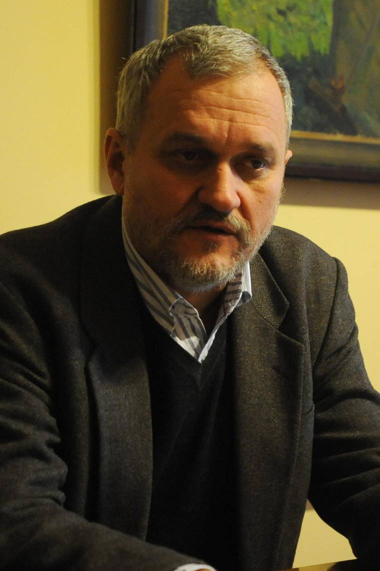 Elekes Gyula tűzzománcalkotásai Marosvásárhelyen