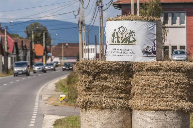 Hagymabál a madéfalvi Hagymafesztiválon