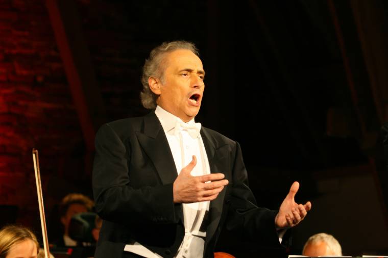 Kolozsváron lép fel José Carreras