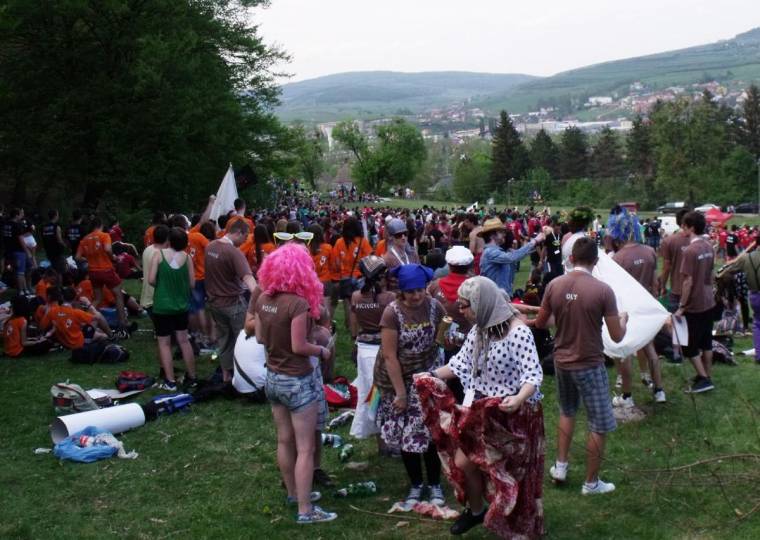 Villámcsődület, klánverseny a KMDSZ Diáknapokon