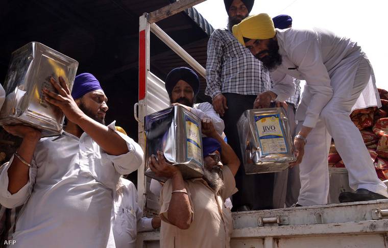 Külföldi hegymászók holttestére bukkantak Nepálban