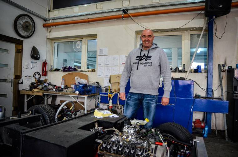 A „benzinbeteg” bögözi mérnök járgánya