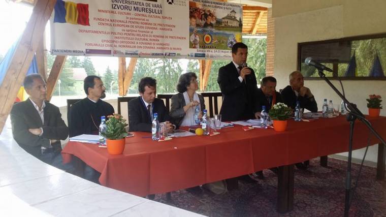 Testvéri panasz Bukarestnek a marosfői nyári egyetemen