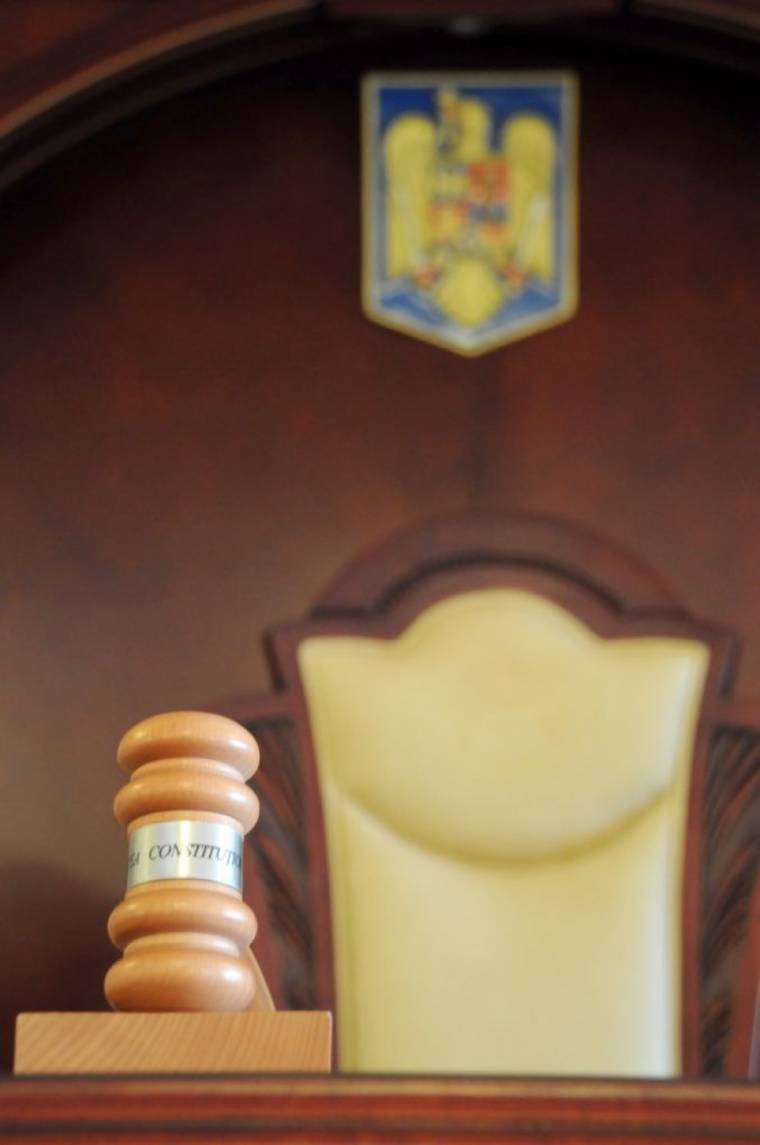 Bojkottálja az ellenzék az anyanyelvhasználatot