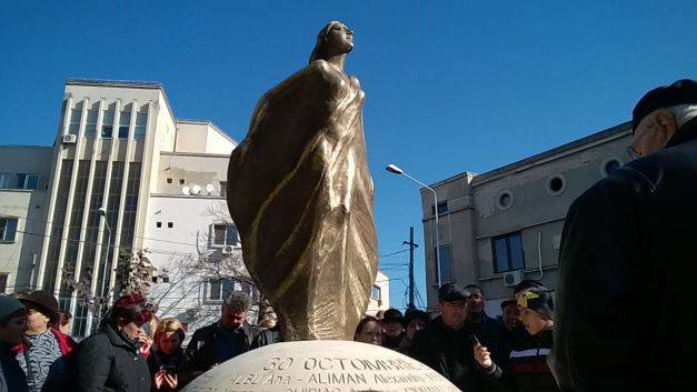 Emlékművet avattak a Colectiv áldozatainak