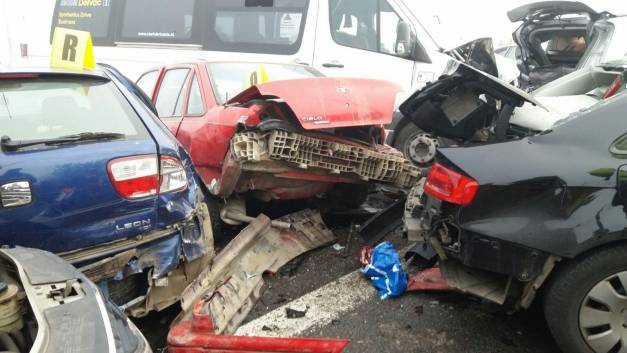 Tömegkarambol halottakkal a Bukarest–Konstanca-sztrádán