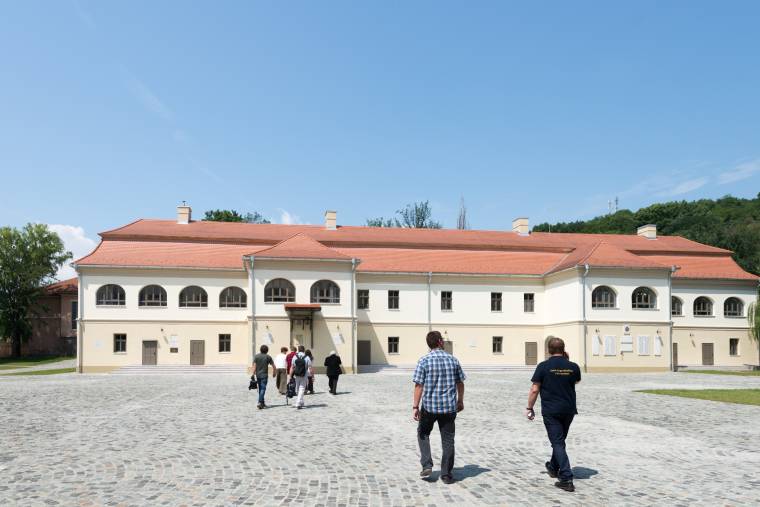 Elkészült a nagyenyedi iskolacsoda