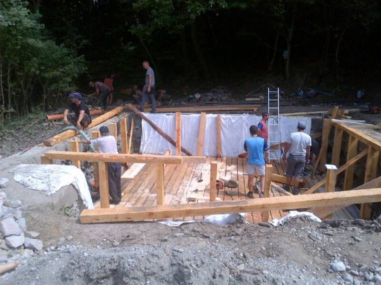 Kalákában építik újjá a bölöni Büdösfürdőt