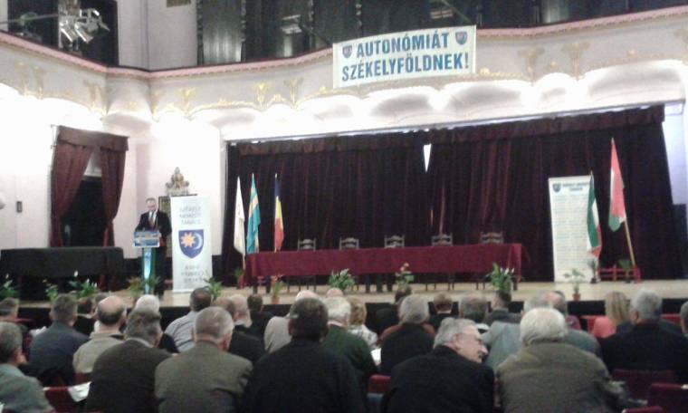 Kövér az RMDSZ-re való voksolásra buzdítja a székelyeket