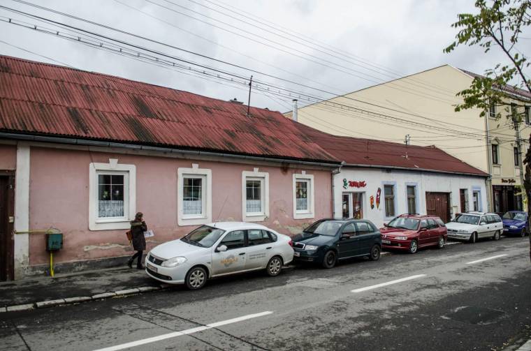 Leromlott állagú épületek bontásáról vitáznak Udvarhelyen