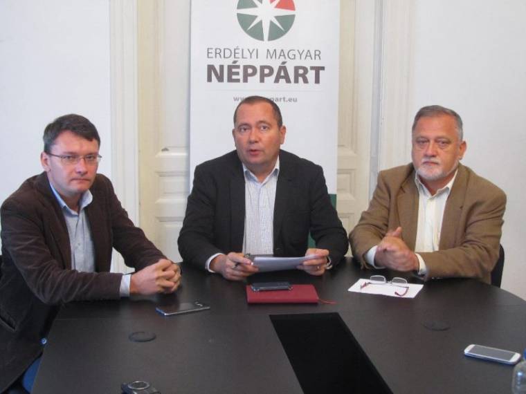Parlamenti választások: pénteken dönt a néppárt