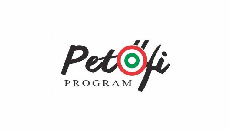 Mile Lajos: sikeres a Petőfi-program Erdélyben