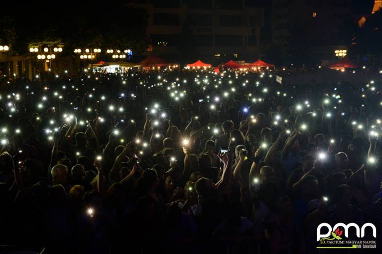 Stíluskavalkád az egy hónap múlva kezdődő Partiumi Magyar Napokon