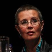 Déry-díjat kapott Selyem Zsuzsa kolozsvári irodalomtörténész, író