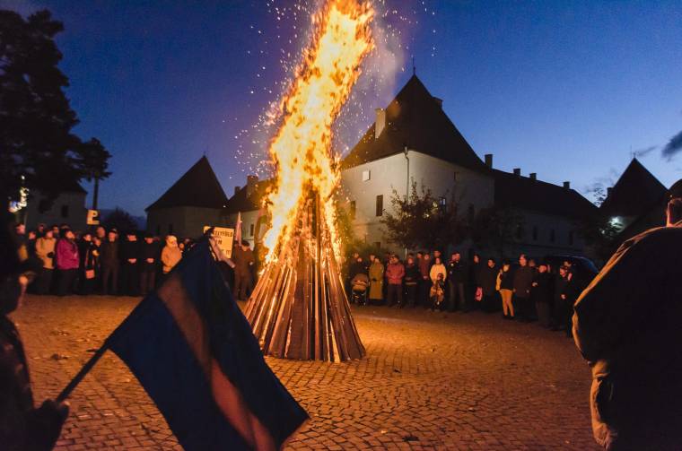Itt lobbannak fel az őrtüzek Csíkszéken
