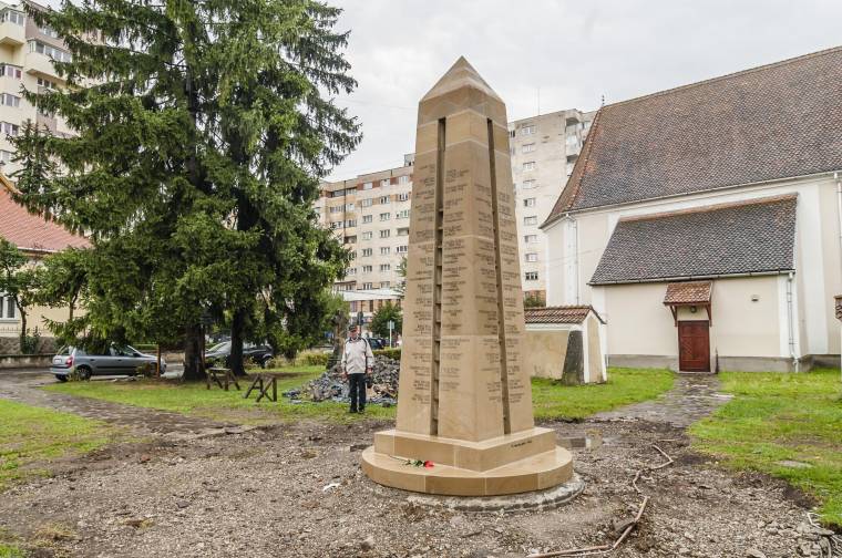 Emlékhelyet avatnak a csíki világháborús hősöknek