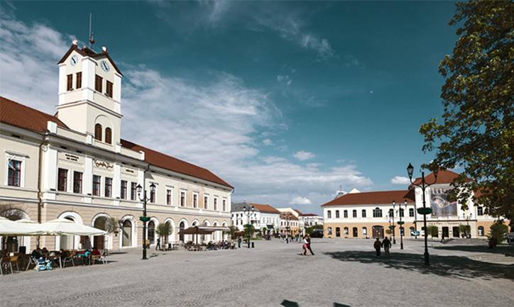 Parkolóhiánnyal küzd Sepsiszentgyörgy