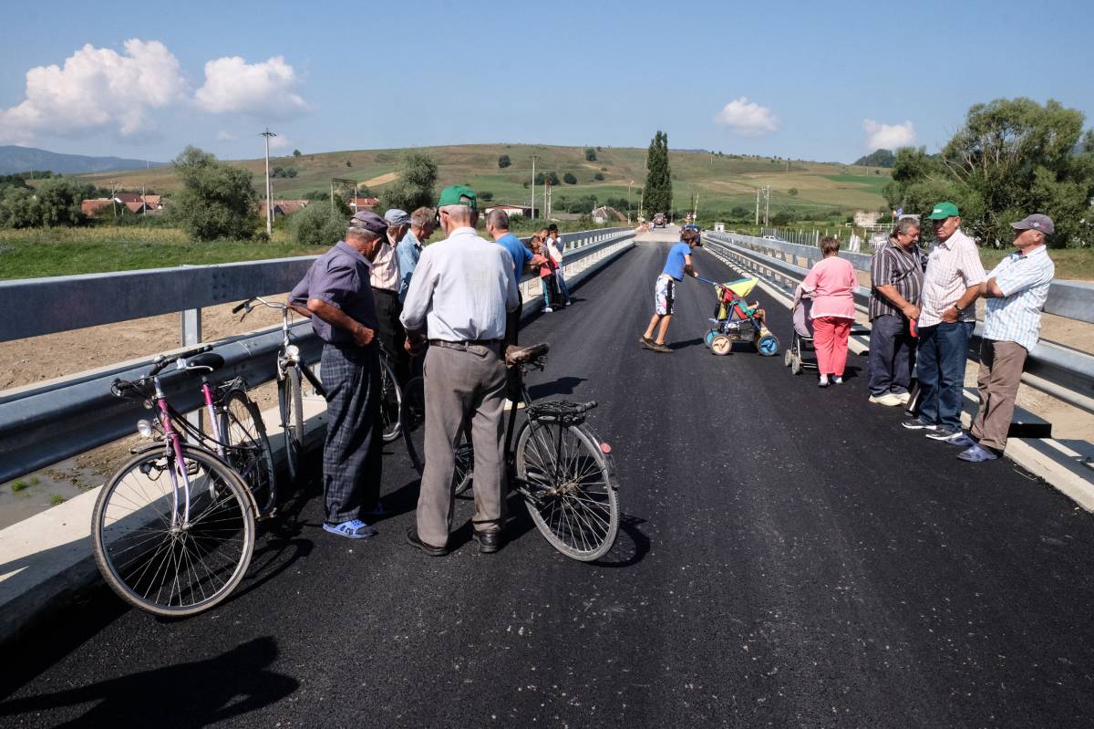 &bullet;  Fotó: Henning János