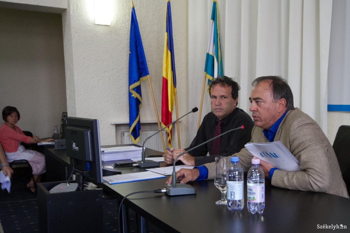 &bullet;  Fotó: Boda L. Gergely