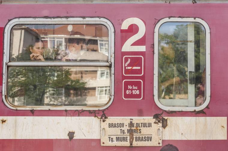 Leállt a vasúti forgalom Brassó és Predeal között