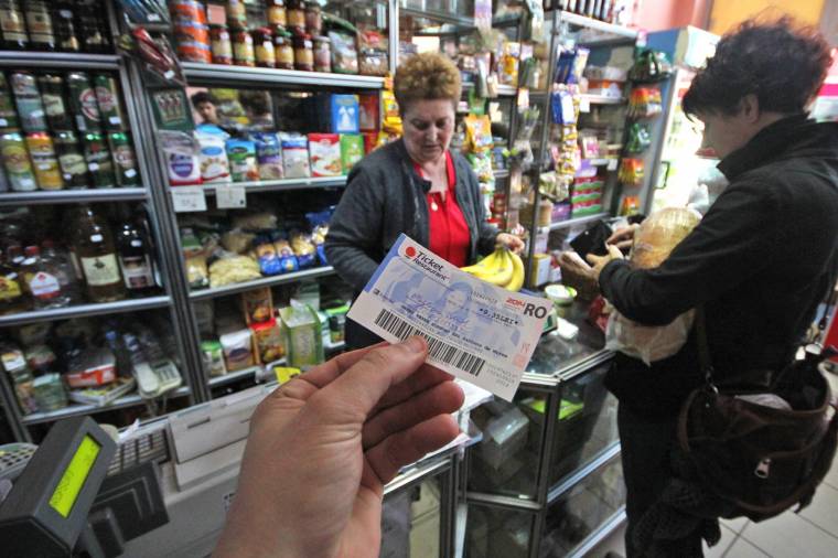 Tizenöt lejre nőhet az étkezési utalvány értéke