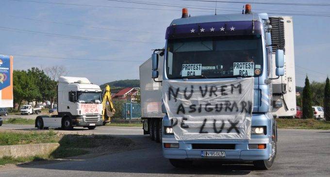 A fuvarozók elérték céljukat:  a teherautók és az autóbuszok biztosítási díja csökkent 