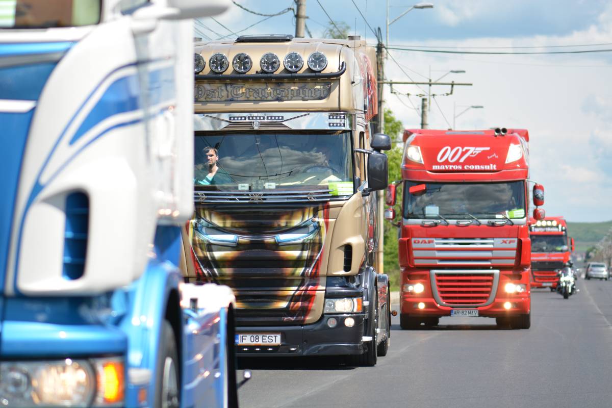 &bullet;  Fotó: untrr