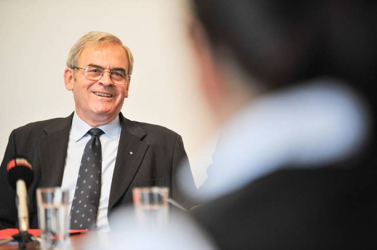 Tőkés László: indokolatlan a vészharangkongatás