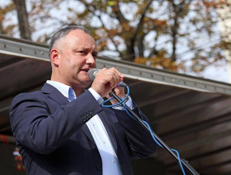 Szakítana az Európai Unióval Igor Dodon