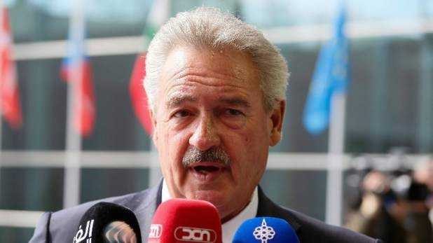 A luxemburgi külügyér csak „ébresztőnek