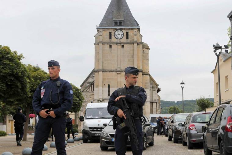 Azonosították a második papgyilkost is