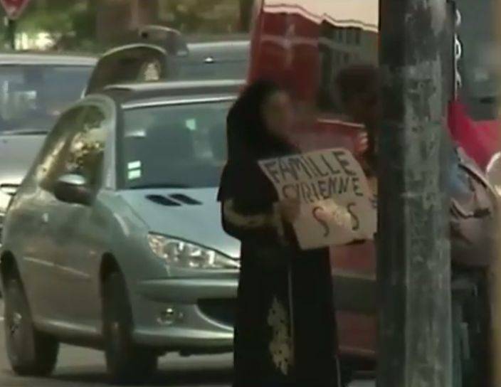 Kitoloncolnak Dániából egy erőszakosan kolduló román nőt