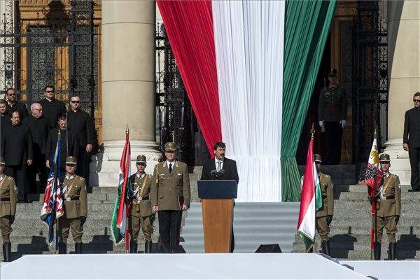 &bullet;  Fotó: MTI