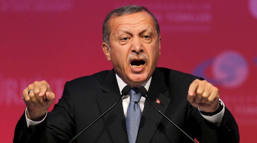 Recep Tayyip Erdogan török elnök tavaly „náci maradványnak” nevezte a holland kormányt 