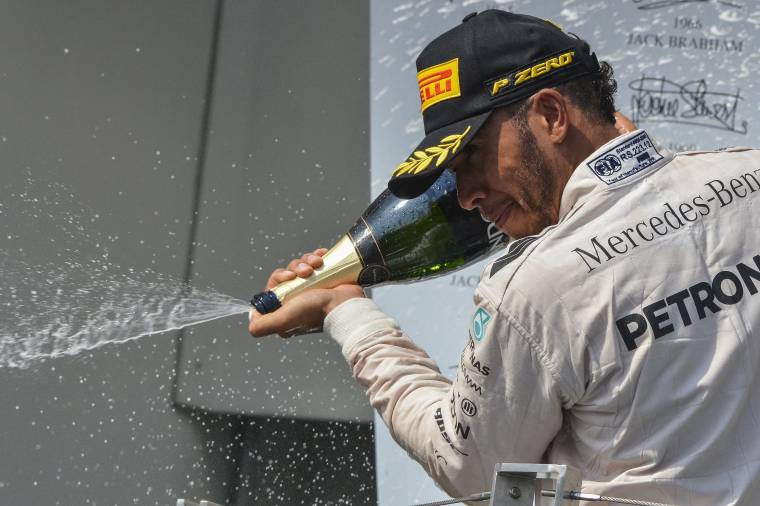Forma-1: Hamilton rajt-cél győzelmet aratott a Francia Nagydíjon