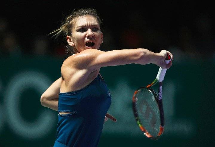 Cibulkova hazaküldte Halepet a Bajnokok Tornájáról