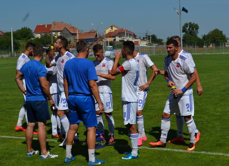 Káosz a Liga 2 hétvégi rajtja előtt