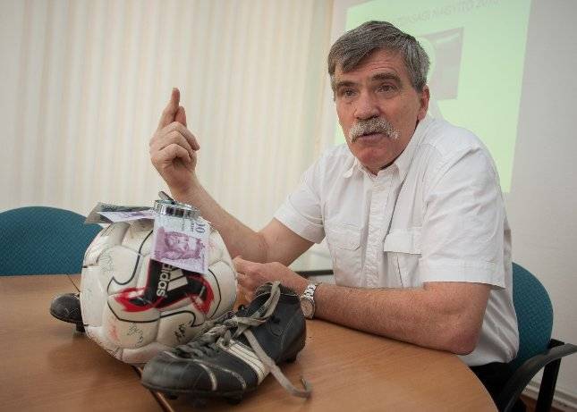 Muszbek: nincs gazdasági alapja a magyar futballnak
