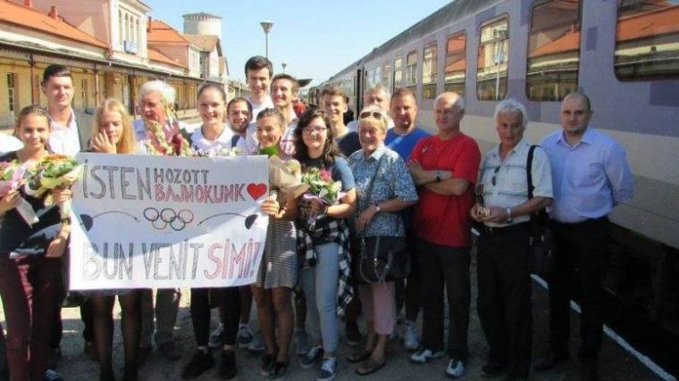 Orbán Viktor gratulált Simona Pop aranyérmes vívónak