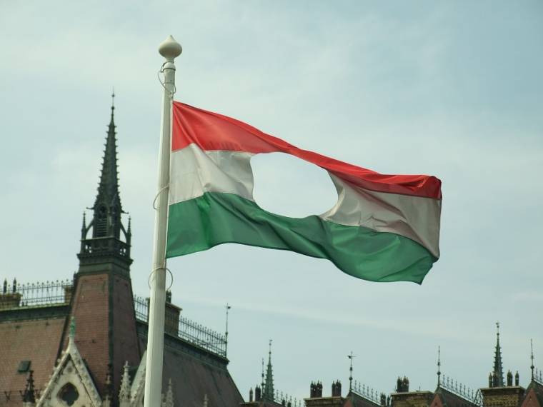 Nyugati szemmel októberről