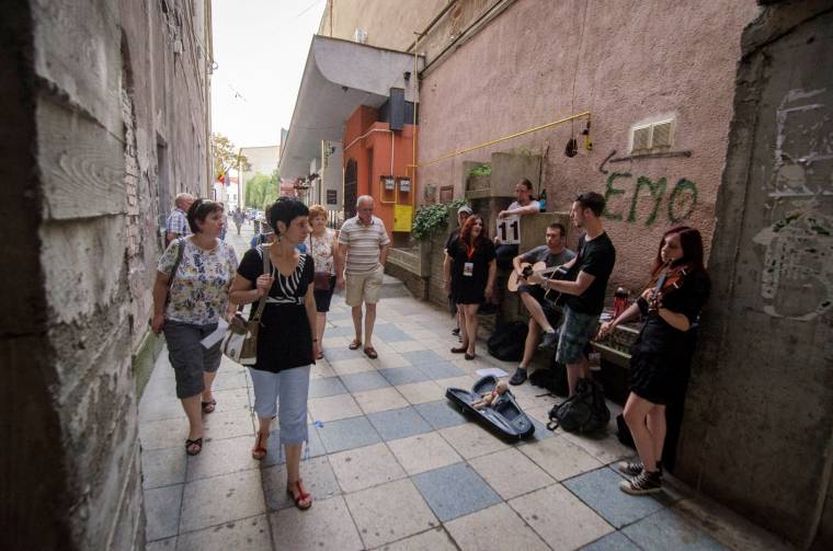 Világzene, világutazók Szatmárnémetiben