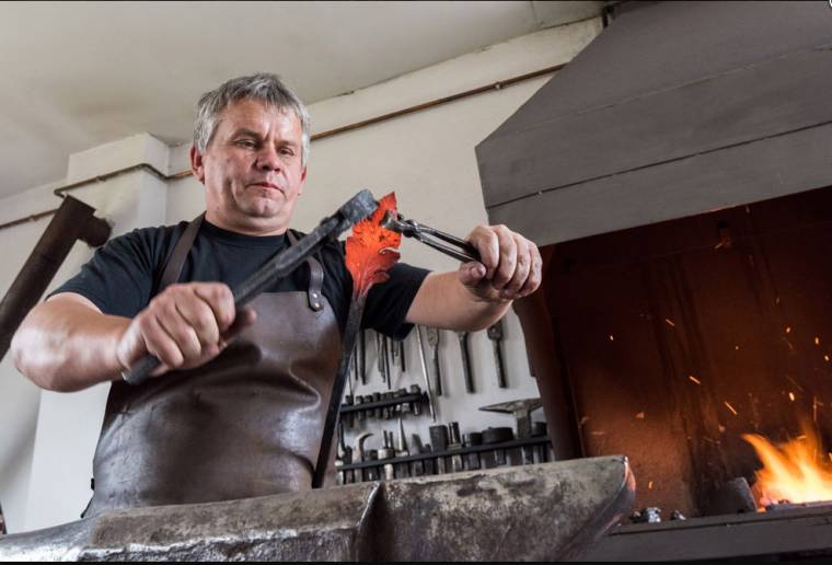 Kézművesmestereknek segítenek – Virtuális múzeumok alakulnak