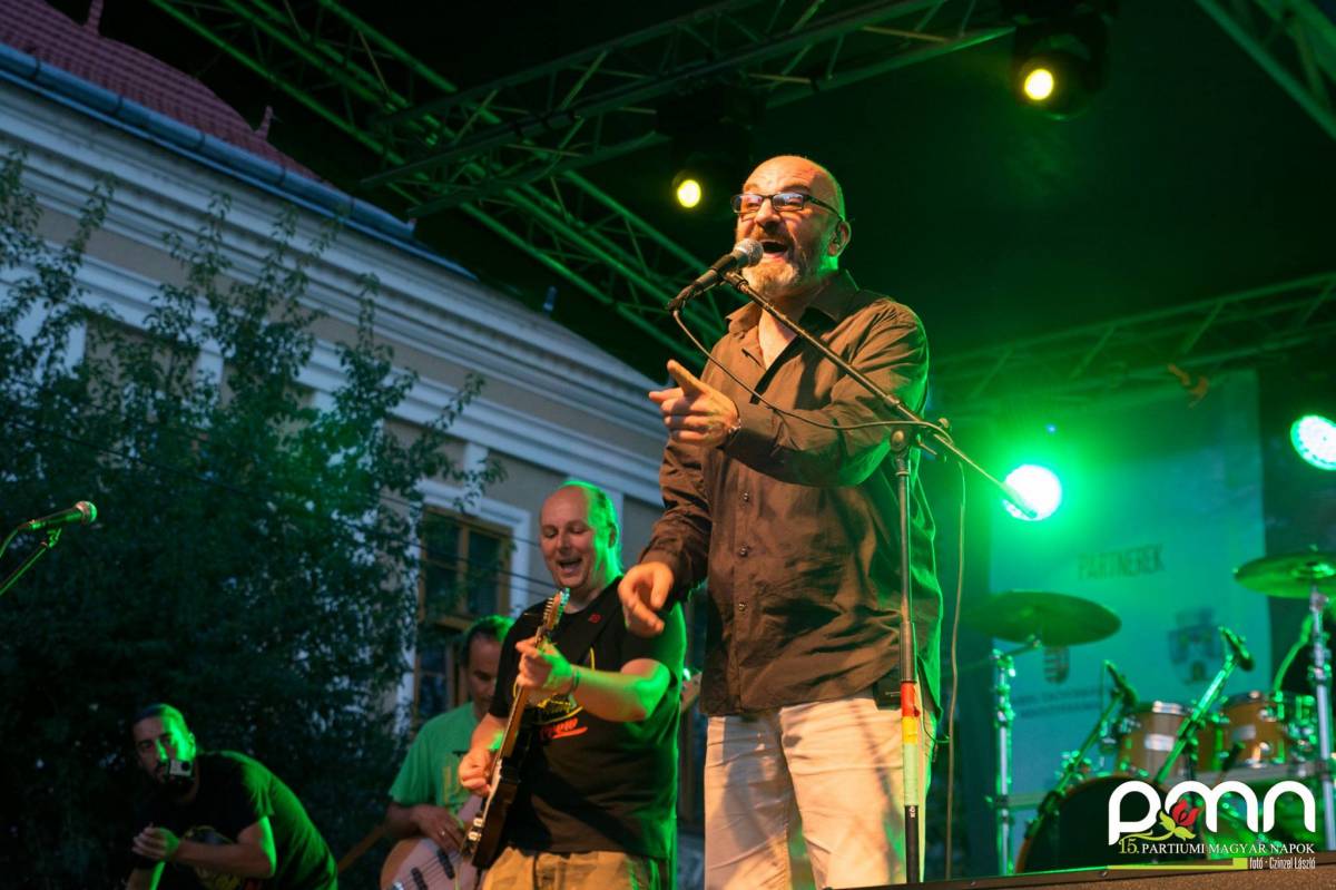 •  Fotó: Czinzel László