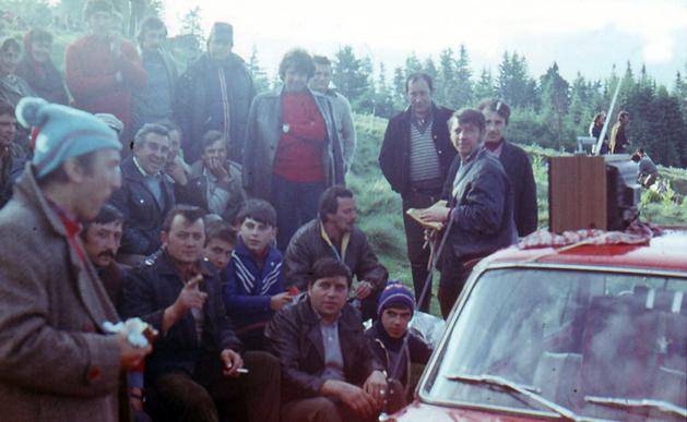 Focival katalizált ellenállás: a labdarúgás közösségszervező erejéről írt könyvet Péter László szociológus