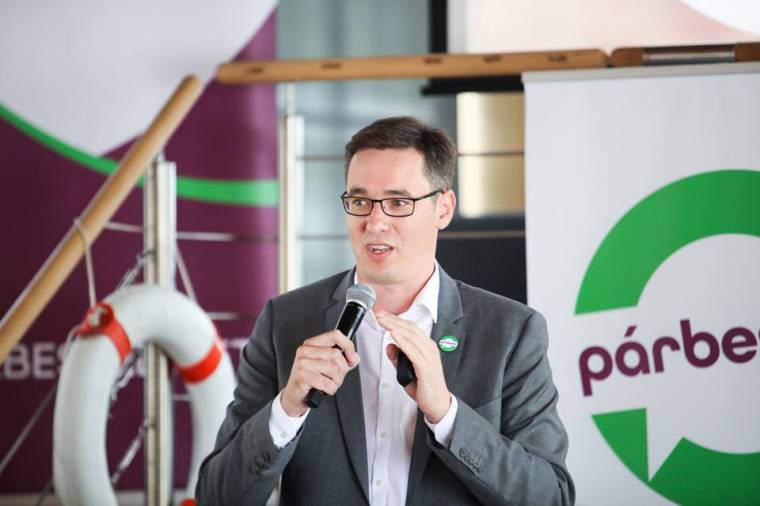 Tanulni jött Erdélybe a Párbeszéd miniszterelnök-jelöltje