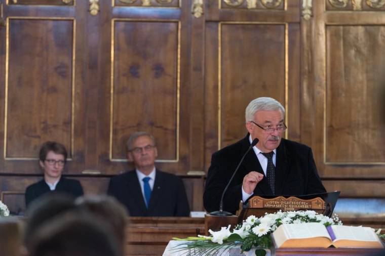 A szülőföldön maradás fontosságát hangsúlyozták a váradi PKE tanévnyitó ünnepségén