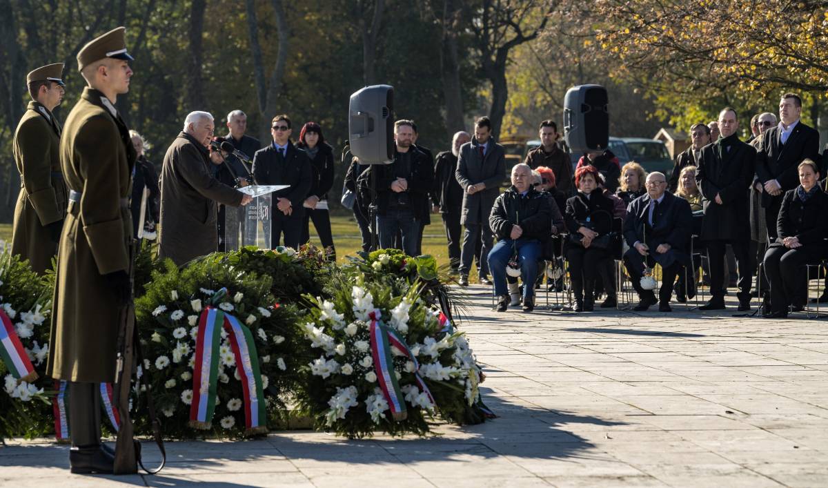 &bullet;  Fotó: MTI