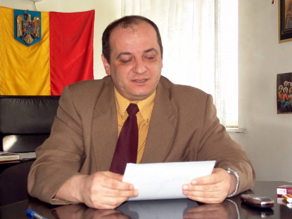 Daniel Tudor Mihalache, Kiskapus polgármestere 