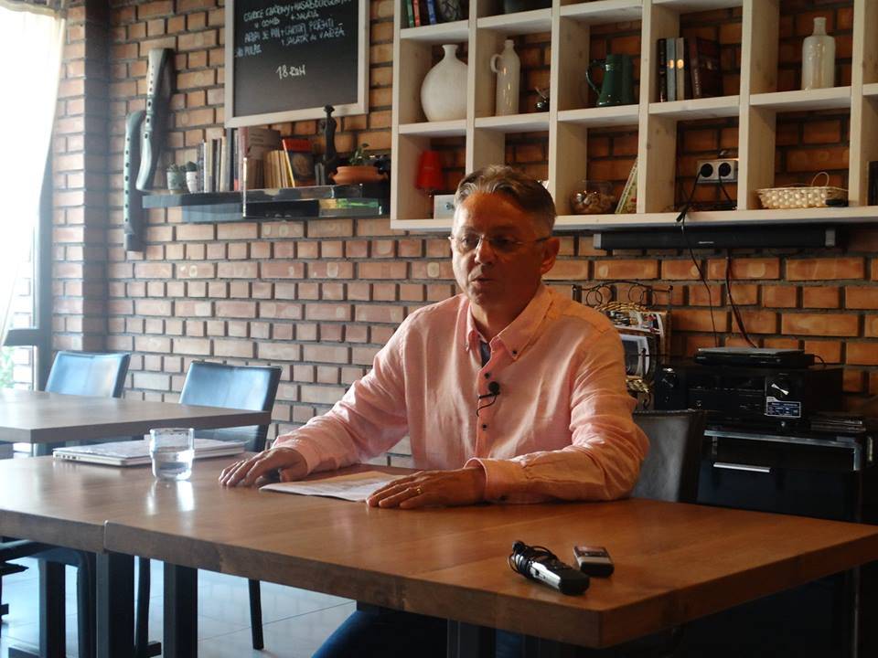 Fejér László Ödön, az RMDSZ szenátusi frakcióvezető-helyettese szerint le kívánnak ülni a PSD-vel •  Fotó: Facebook/Fejér László Ödön