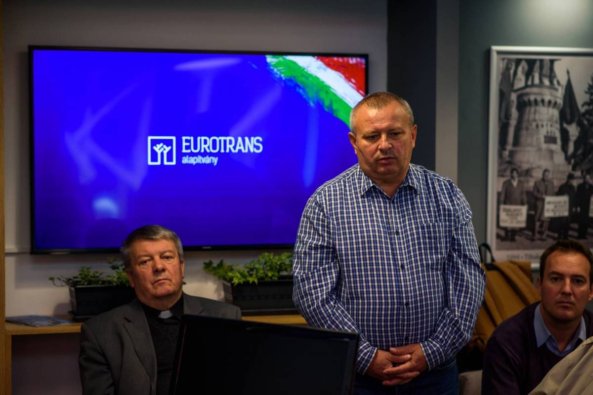 Mile Lajos főkonzul is üdvözölte a kezdeményezést •  Fotó: Facebook/RMDSZ